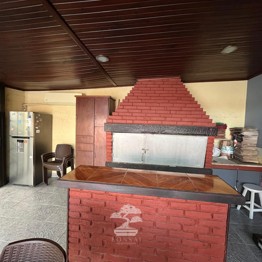 Casa ID.527 - Venta Casa 2 dormitorios + Apartamento Villa Española Montevideo C