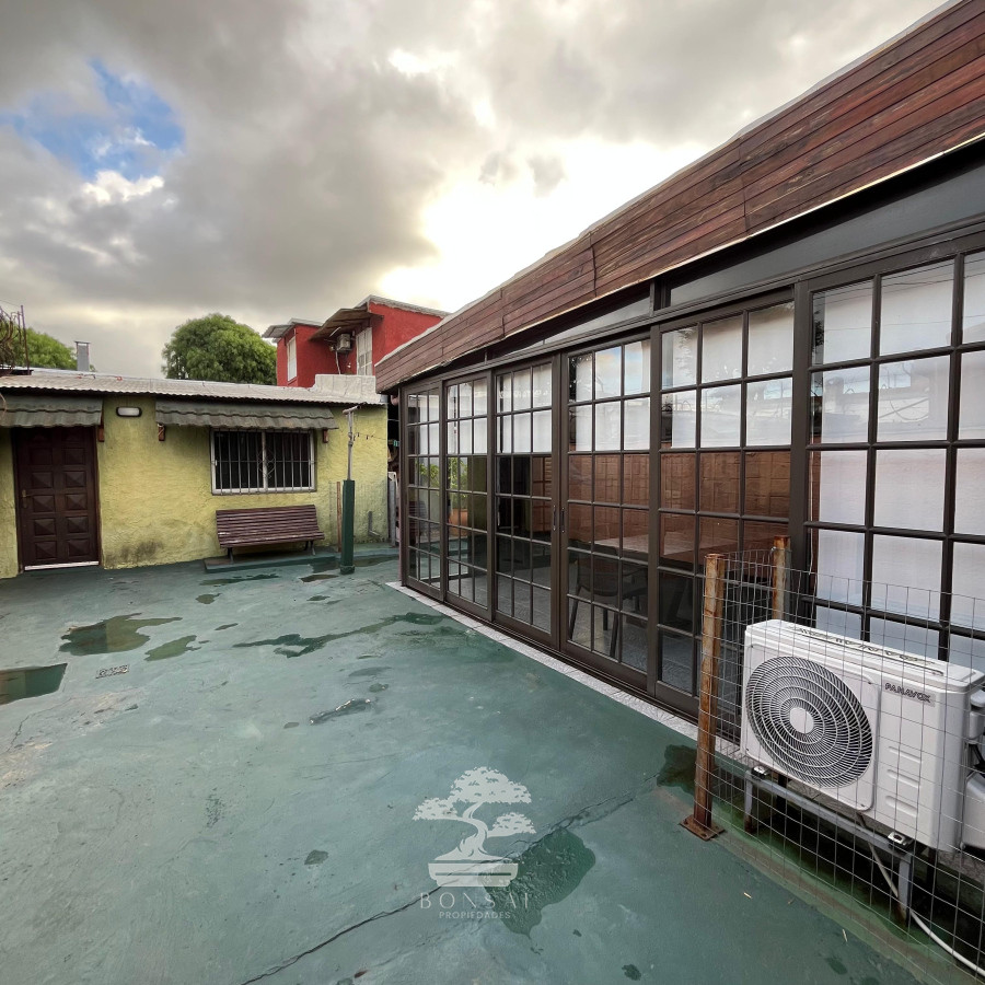 Casa ID.527 - Venta Casa 2 dormitorios + Apartamento Villa Española Montevideo C