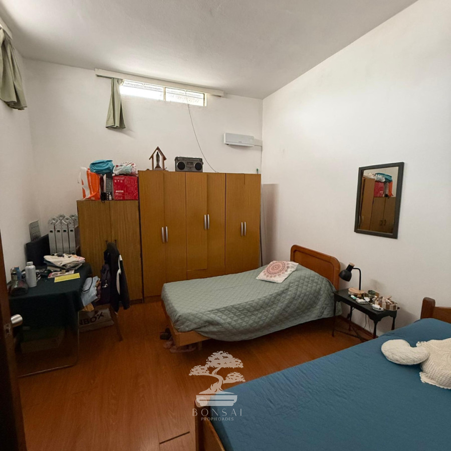 Casa ID.953 - Venta Casa 2 dormitorios Garaje Brazo Oriental Montevideo C