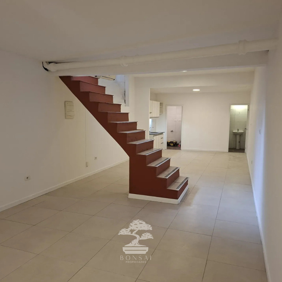 Casa ID.1205 - Alquiler Monoambiente Cordon Montevideo LP