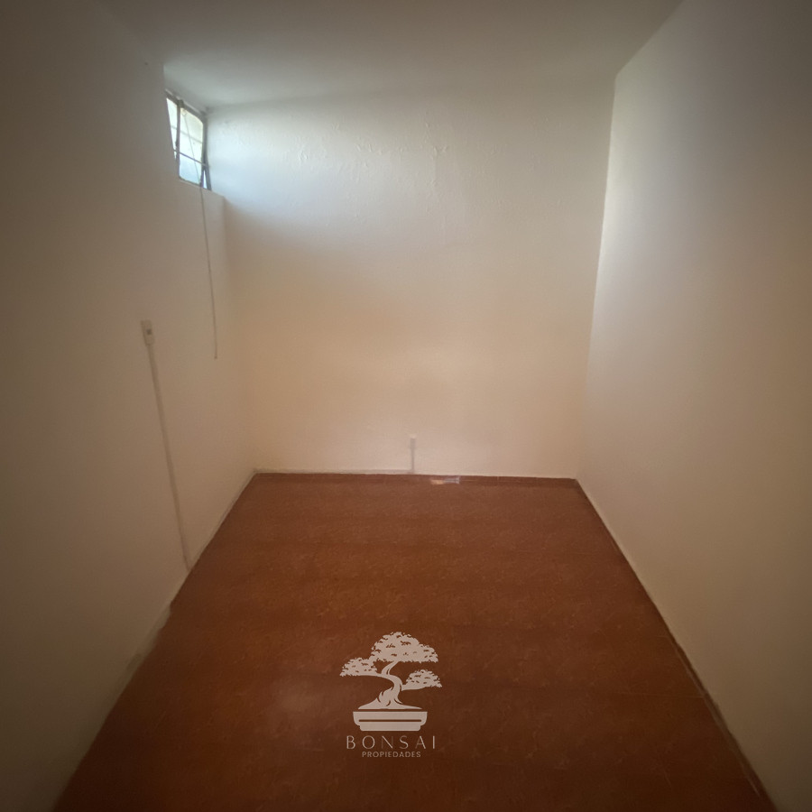 Casa ID.568 - Venta Casa 2 Dormitorios con Apartamento Independiente Maroñas Montevideo F 