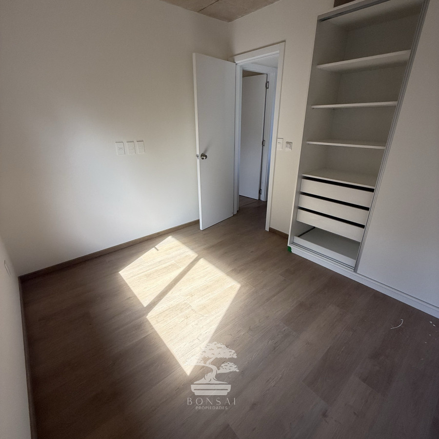 Casa ID.427 - Venta Casa a Estrenar 3 dormitorios 2 baños Jardin Parrillero doble cochera Prado Montevideo B
