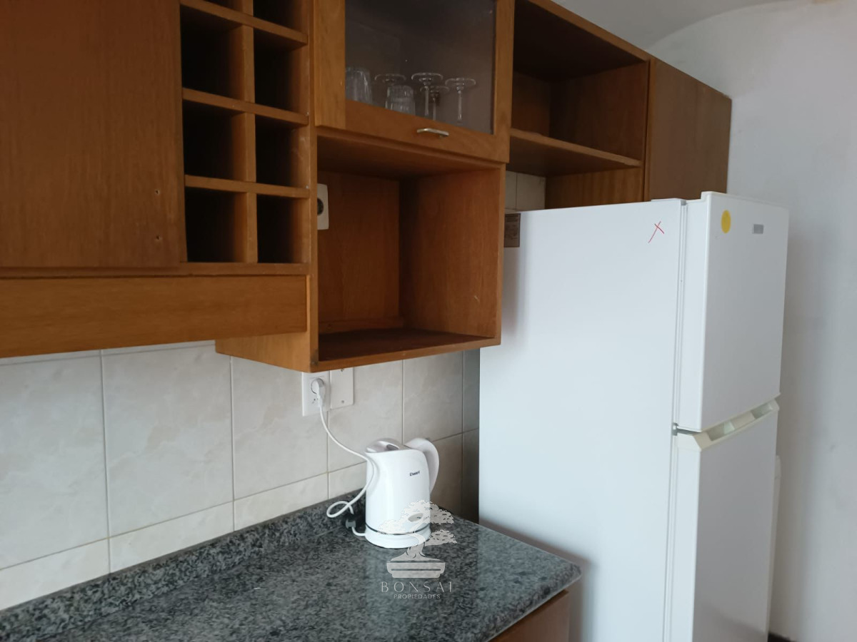 Casa ID.391 - Alquiler Casa 2 Dormitorios Ciudad Vieja Montevideo V