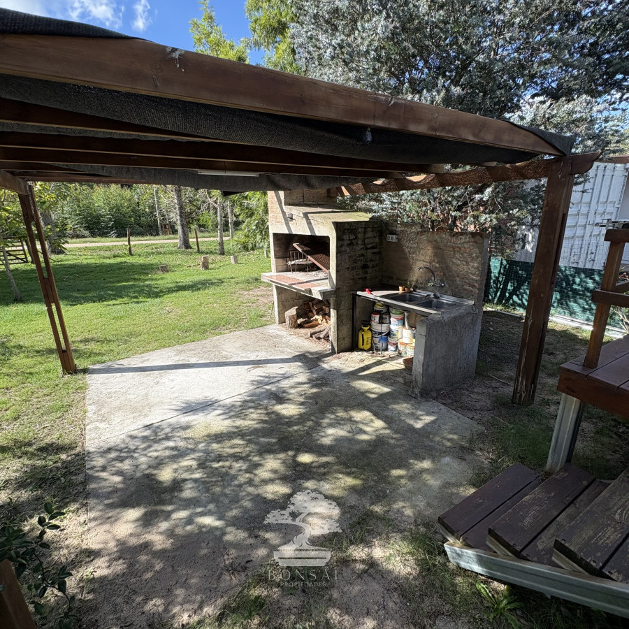 Casa ID.414 - Venta casa 2 dormitorios frente al mar balneario Santa Regina Colonia LR