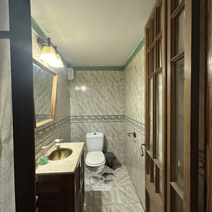 Casa ID.429 - Alquiler Casa 4 Dormitorios Cordón Montevideo Lr