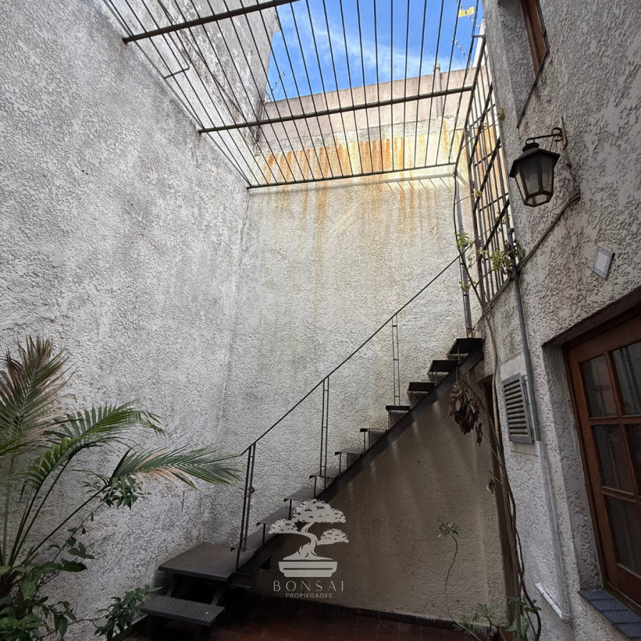 Casa ID.935 - Venta Casa 4 Dormitorios Cordon Montevideo N