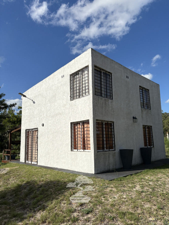 Casa ID.414 - Venta casa 2 dormitorios frente al mar balneario Santa Regina Colonia LR