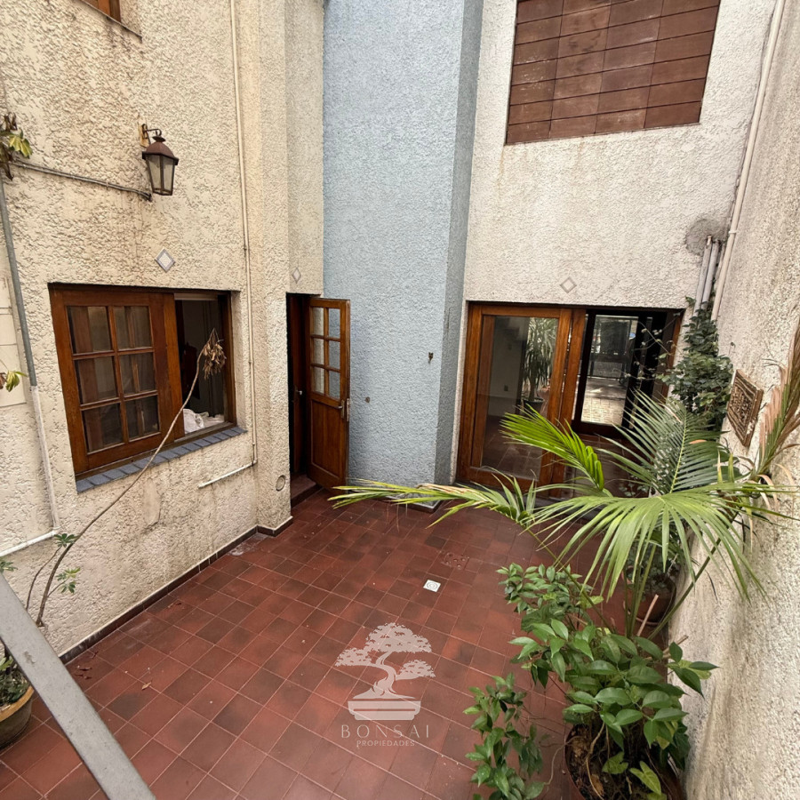 Casa ID.935 - Venta Casa 4 Dormitorios Cordon Montevideo N