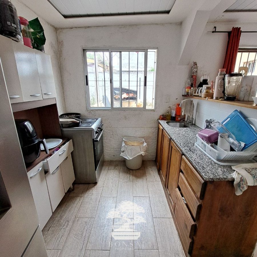 Casa ID.217 - Venta Casa 3 Dormitorios + Casa 1 Dormitorio Jardines Del Hipódromo Montevideo B