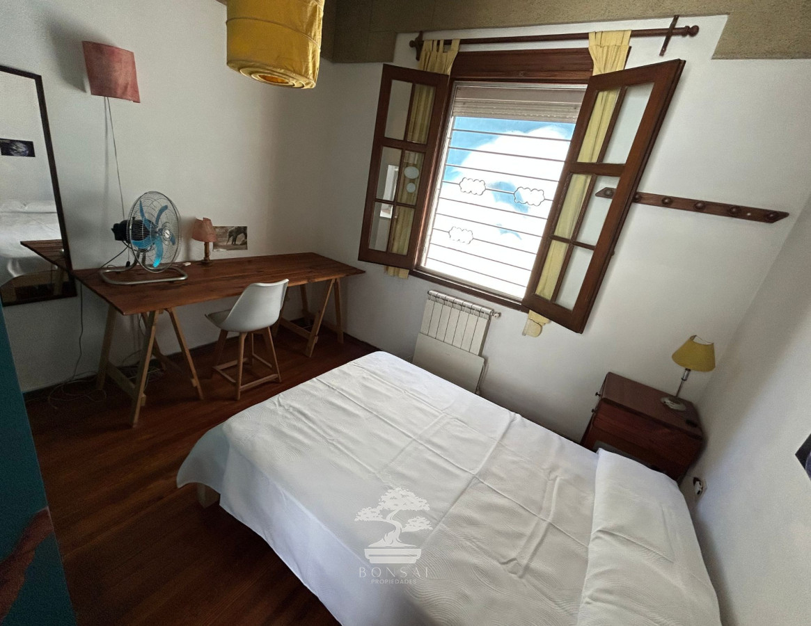 Casa ID.310 - Venta 2 Casas 8 Dormitorios 6 Baños Padrón Unico Pocitos Montevideo Renta +10% R