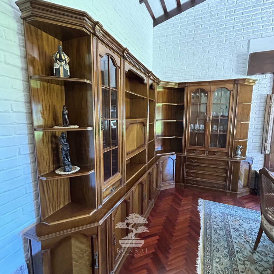 Casa ID.425 - Venta Espectacular casa estilo Colonial 5 dormitorios Nueva Helvecia Colonia LR