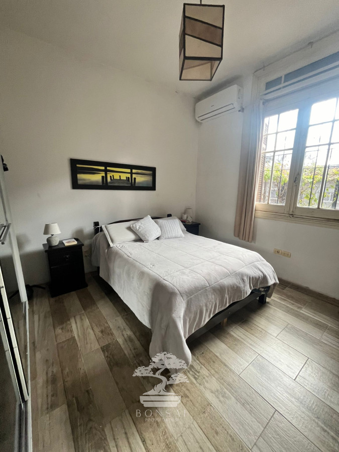 Casa ID.698 - Venta Apartamento 5 dormitorios La Blanqueada Montevideo V 