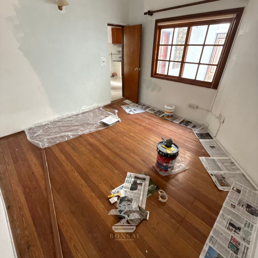 Casa ID.679 - Alquiler Casa PH, 2 Dormitorios 2 Baños, Parque Rodo, Montevideo R