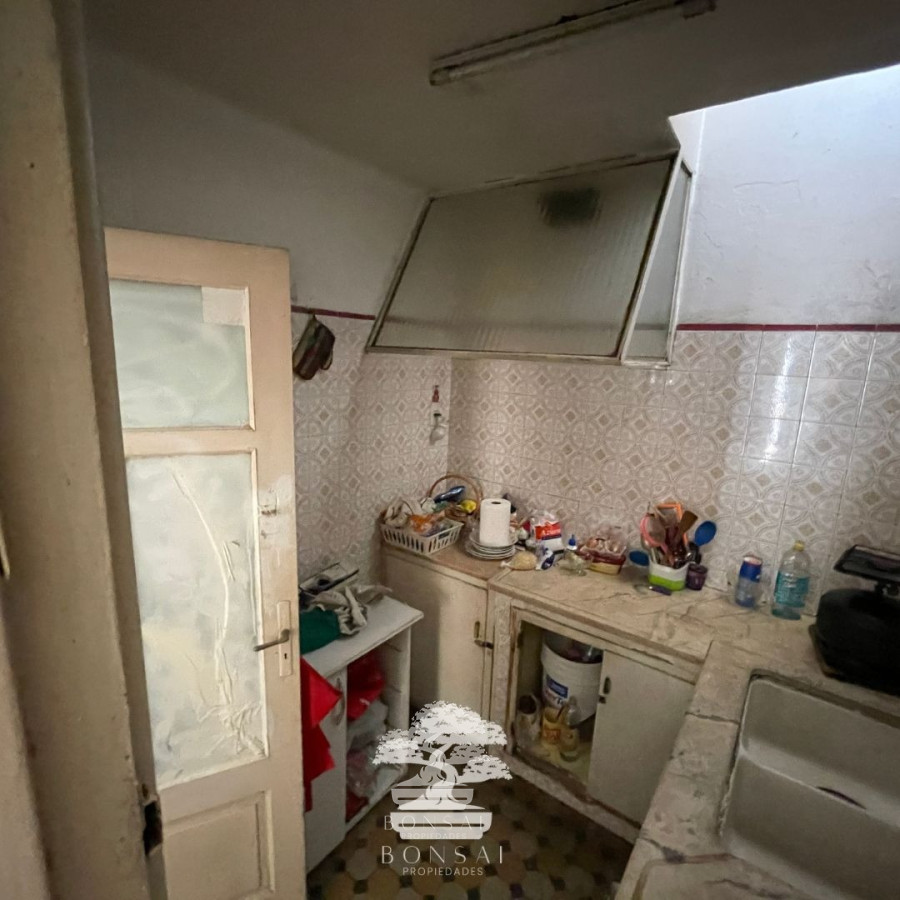 Casa ID.125 - Venta Casa Mas 3 Apartamentos En Mismo Padrón Montevideo G
