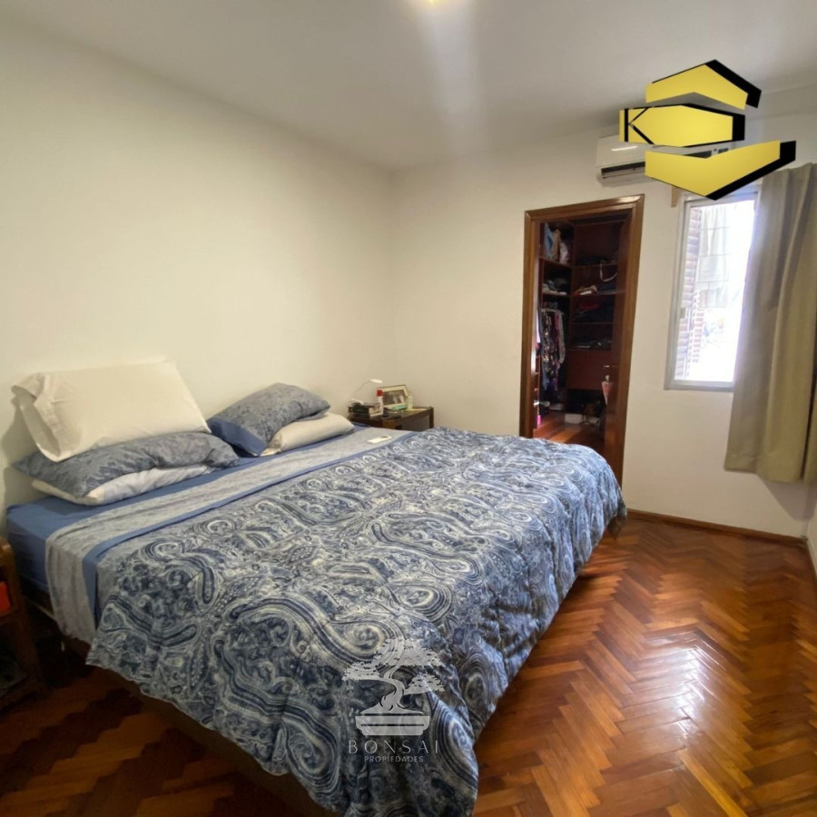 Casa ID.145 - Venta Casa De Altos 3 Dormitorios + Doble Garage La Comercial Montevideo C