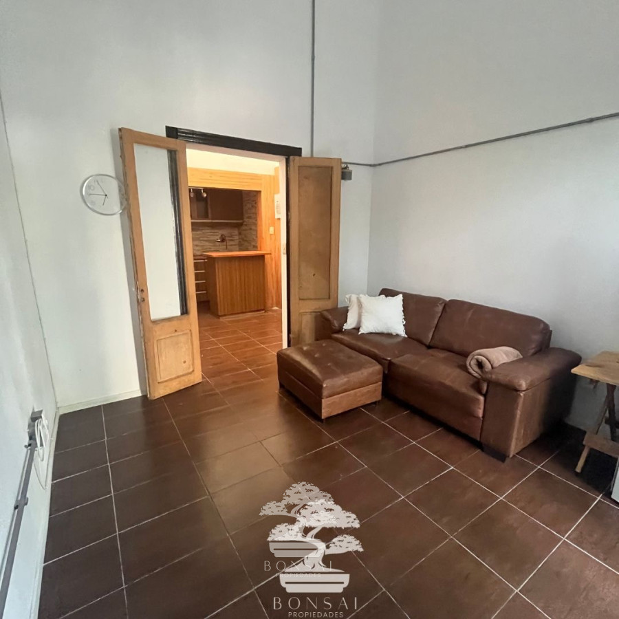 Casa ID.146 - Venta Casa Reciclada 2 Dormitorios Tres Cruces Montevideo C