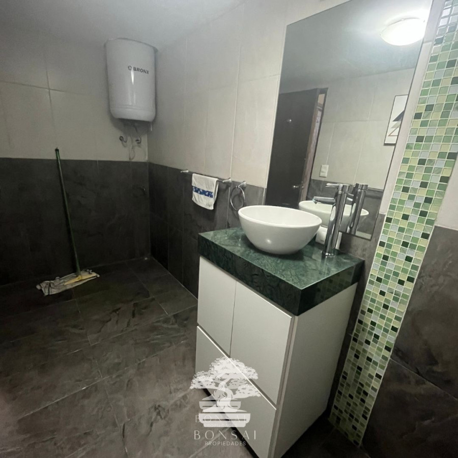 Casa ID.146 - Venta Casa Reciclada 2 Dormitorios Tres Cruces Montevideo C