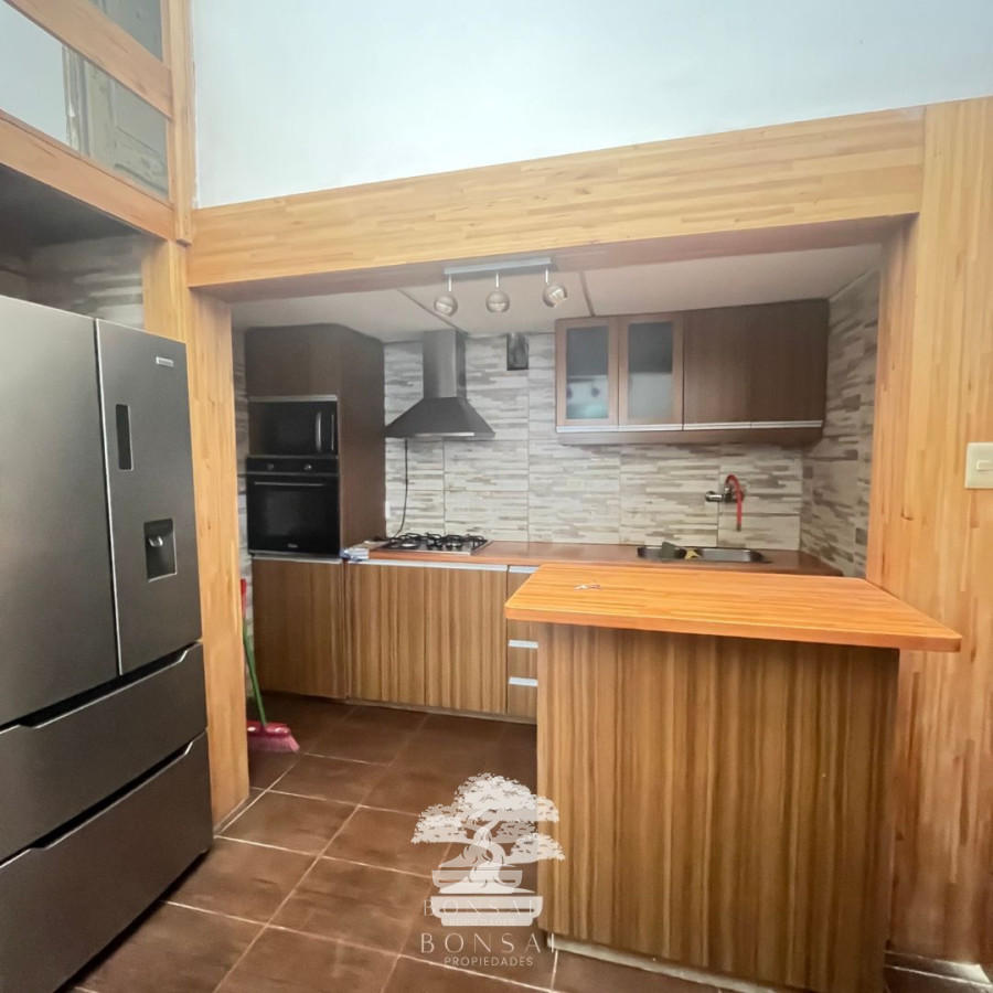 Casa ID.146 - Venta Casa Reciclada 2 Dormitorios Tres Cruces Montevideo C