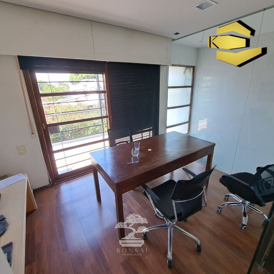 Casa ID.168 - Venta Casa 2 Dormitorios Con Opción A 5 Y/o Negocio Buceo Montevideo B