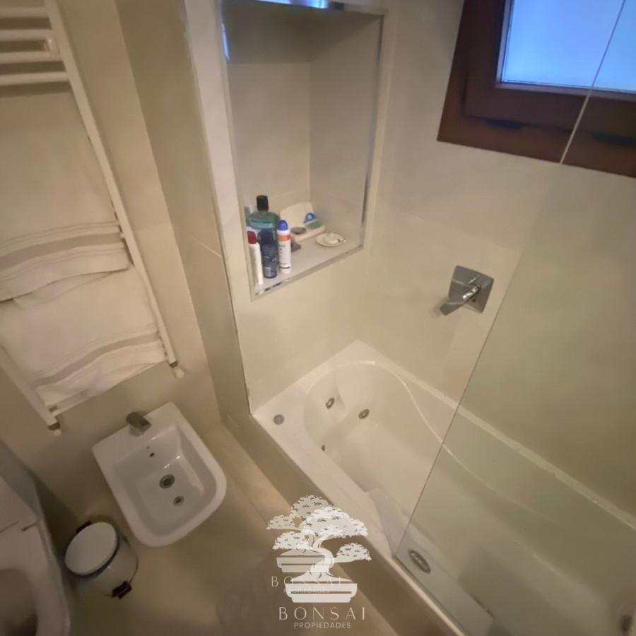 Casa ID.178 - Venta Casa Tres Dormitorios Carrasco Sur Montevideo F