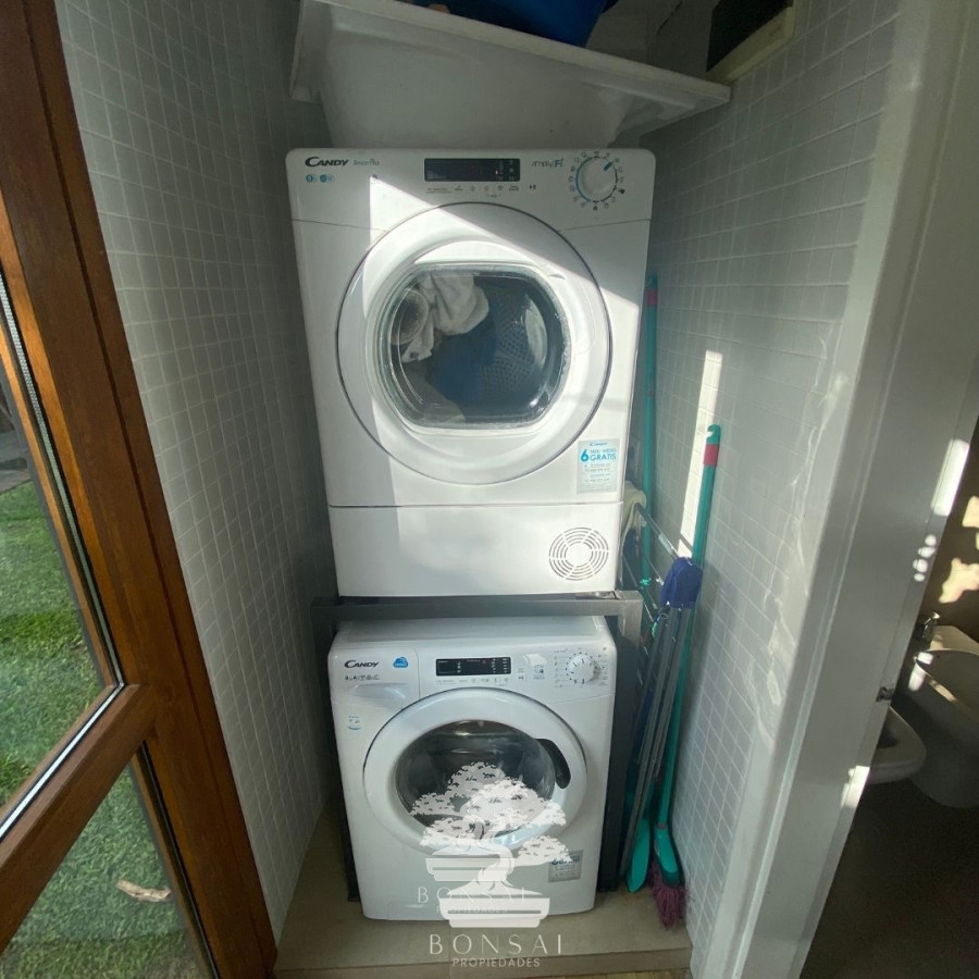 Casa ID.178 - Venta Casa Tres Dormitorios Carrasco Sur Montevideo F