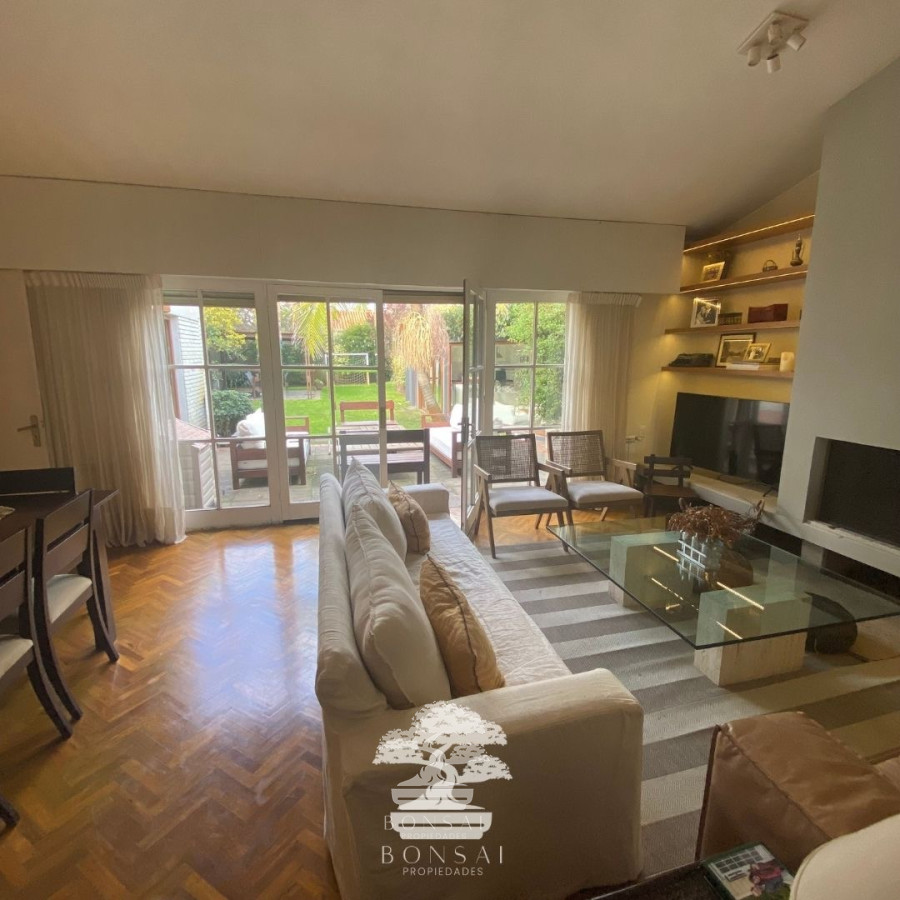 Casa ID.178 - Venta Casa Tres Dormitorios Carrasco Sur Montevideo F