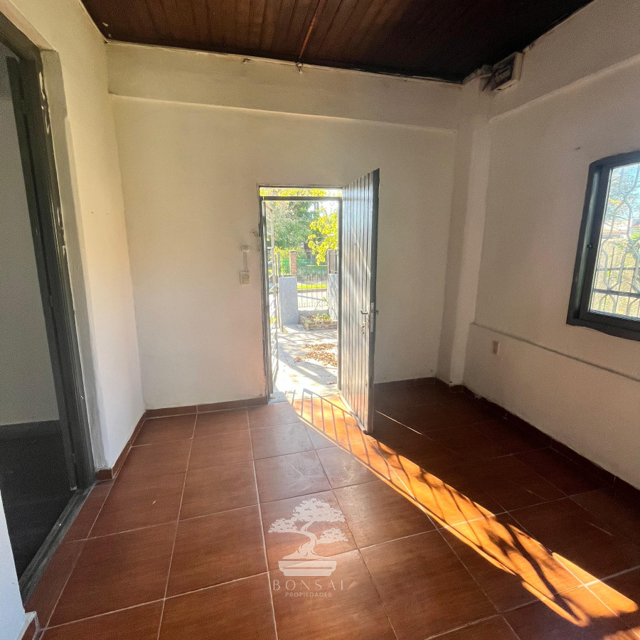 Casa ID.506 - Venta Casa 2 Dormitorios con Cochera Sayago Montevideo V  