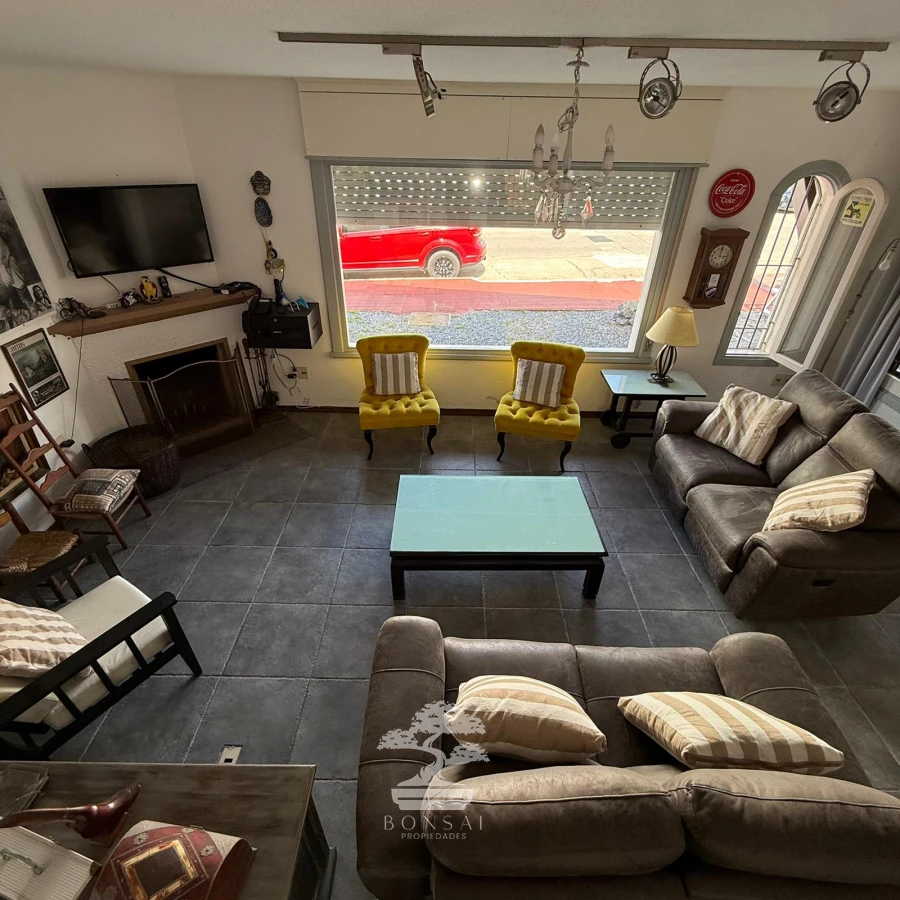 Casa ID.813 - Venta Casa 3 dormitorios + Apartamento Punta del Este C