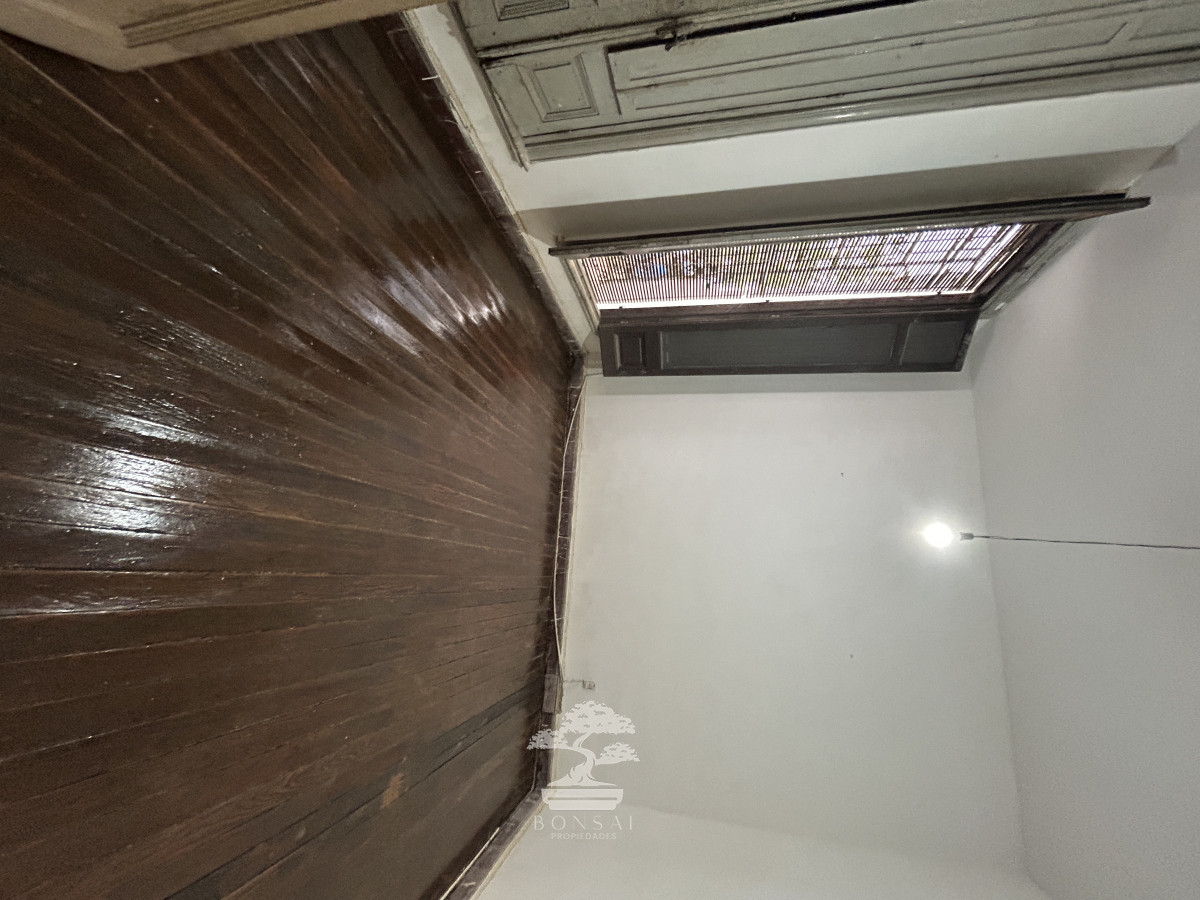 Casa ID.748 - Alquiler Casa 5 Dormitorios Aguada Montevideo lr 