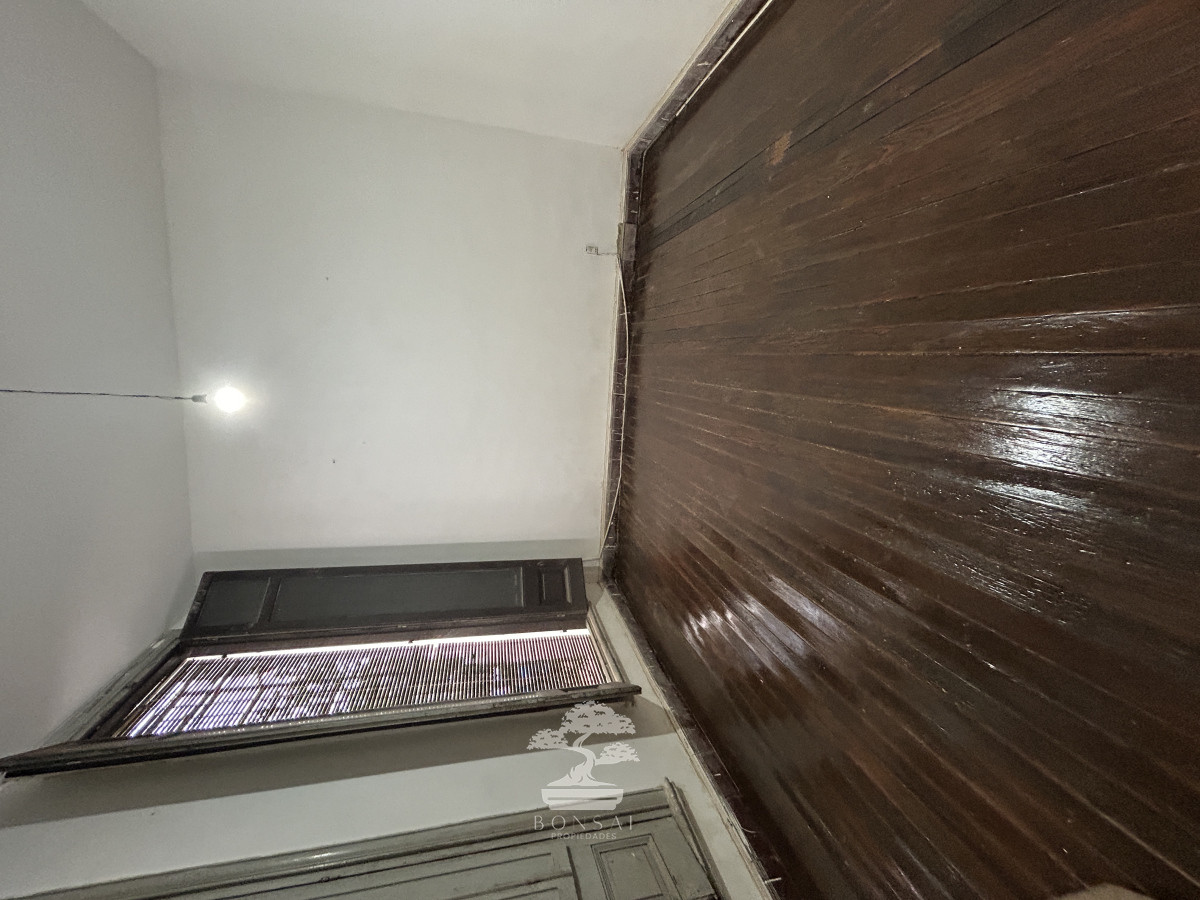 Casa ID.748 - Alquiler Casa 5 Dormitorios Aguada Montevideo lr 