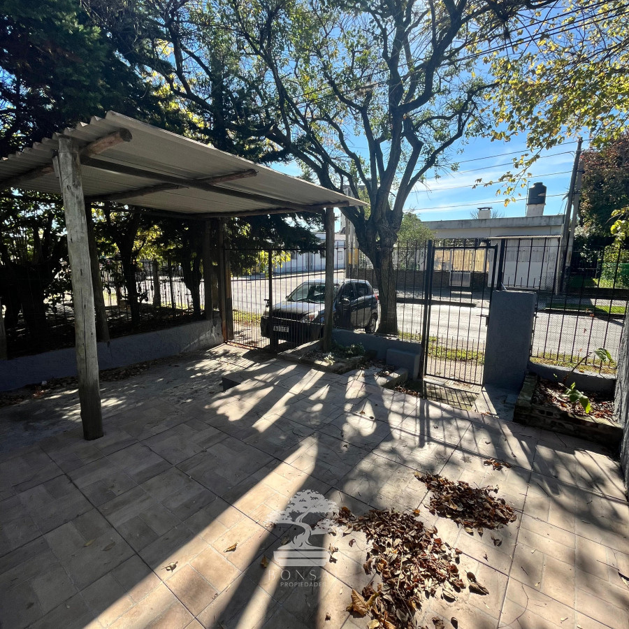 Casa ID.506 - Venta Casa 2 Dormitorios con Cochera Sayago Montevideo V  