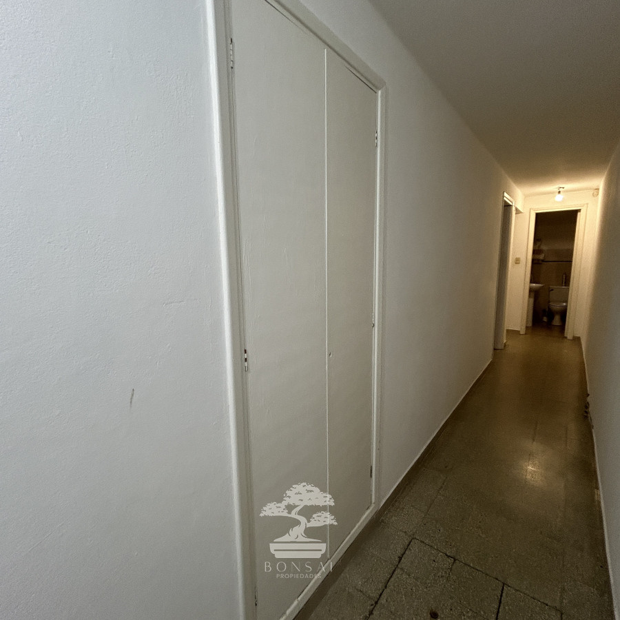 Casa ID.596 - Venta Casa PH de 4 Dormitorios con garage y parrillero Cordon Montevideo Lr