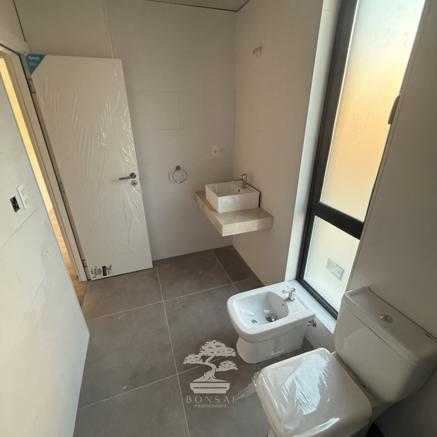 Casa ID.949 - Venta Casa 3 Dormitorios a Estrenar Barra de Carrasco F 