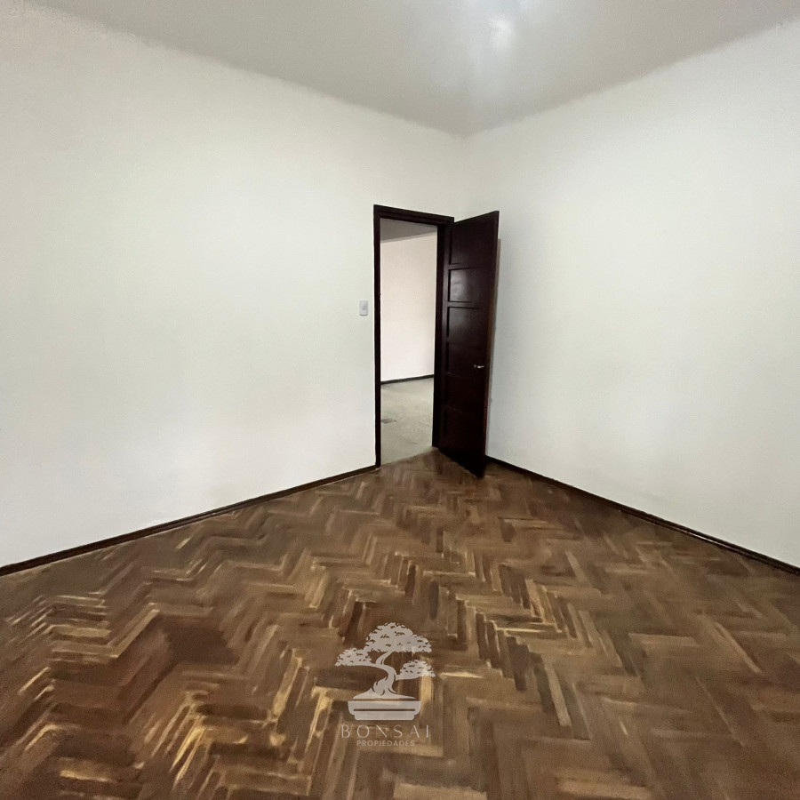 Casa ID.593 - Casa en venta 2 dormitorios La Blanqueada Montevideo V