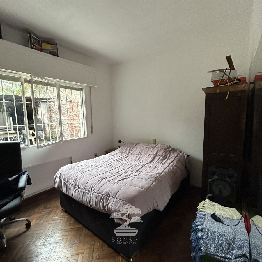 Casa ID.596 - Venta Casa PH de 4 Dormitorios con garage y parrillero Cordon Montevideo Lr