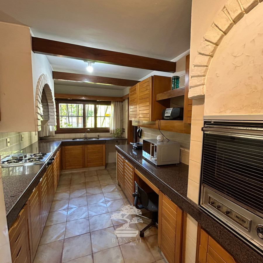 Casa ID.982 - Venta casa 5 Dormitorios  Punta Carretas Montevideo G