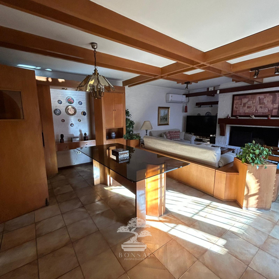 Casa ID.982 - Venta casa 5 Dormitorios  Punta Carretas Montevideo G