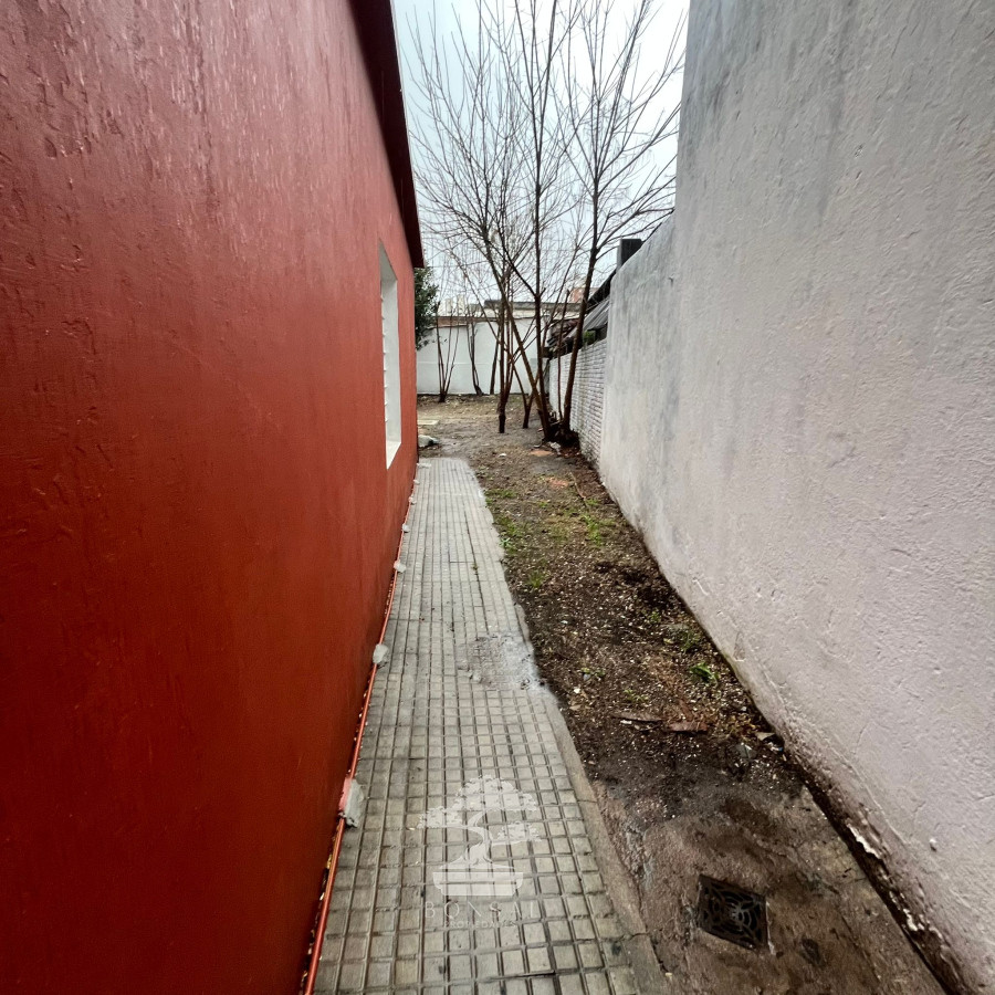 Casa ID.593 - Casa en venta 2 dormitorios La Blanqueada Montevideo V