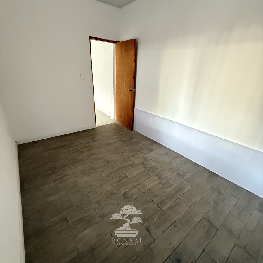 Casa ID.553 - Alquiler Casa 2 Dormitorios con Garage Belvedere Montevideo G
