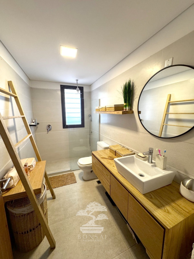 Casa ID.954 - Venta Casa 3 Dormitorios  en Punta Carretas  Montevideo LR