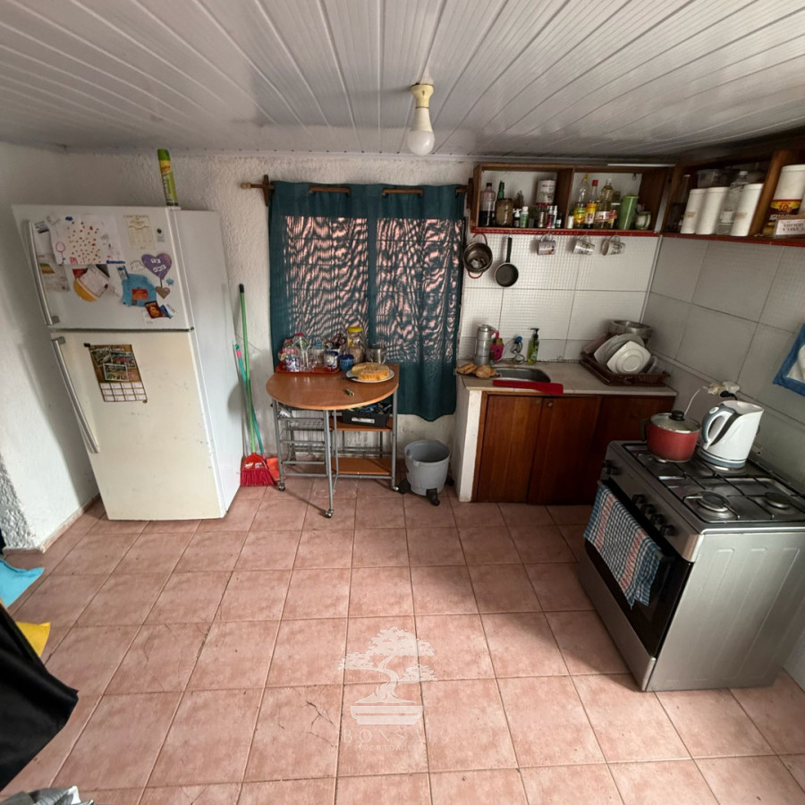 Casa ID.1037 - Venta Padrón Único con 2 casas Villa Española Montevideo C