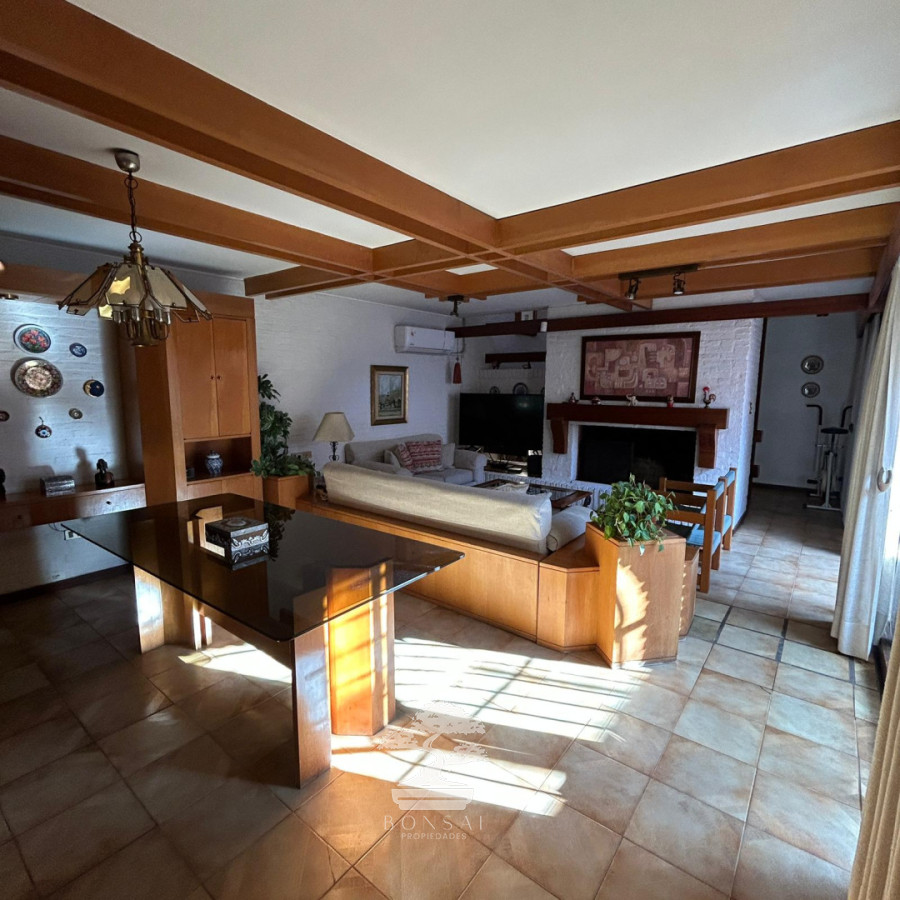 Casa ID.982 - Venta casa 5 Dormitorios  Punta Carretas Montevideo G