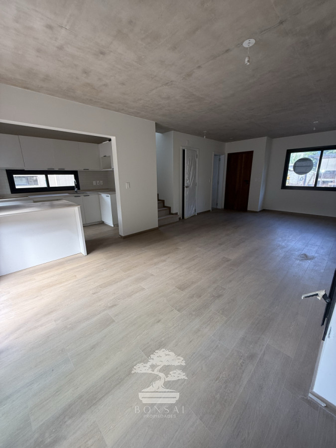 Casa ID.427 - Venta Casa a Estrenar 3 dormitorios 2 baños Jardin Parrillero doble cochera Prado Montevideo B