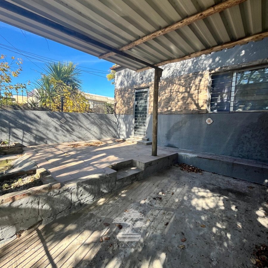 Casa ID.506 - Venta Casa 2 Dormitorios con Cochera Sayago Montevideo V  