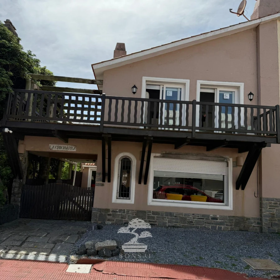 Casa ID.813 - Venta Casa 3 dormitorios + Apartamento Punta del Este C