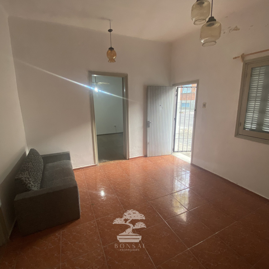Casa ID.568 - Venta Casa 2 Dormitorios con Apartamento Independiente Maroñas Montevideo F 