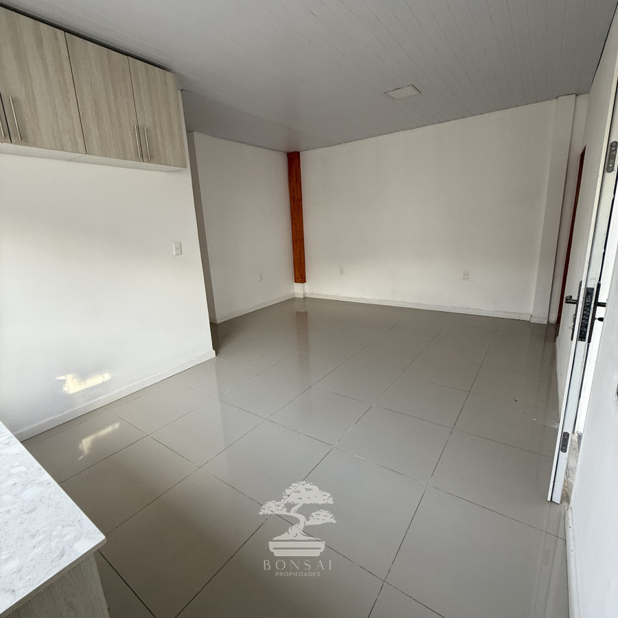 Casa ID.553 - Alquiler Casa 2 Dormitorios con Garage Belvedere Montevideo G