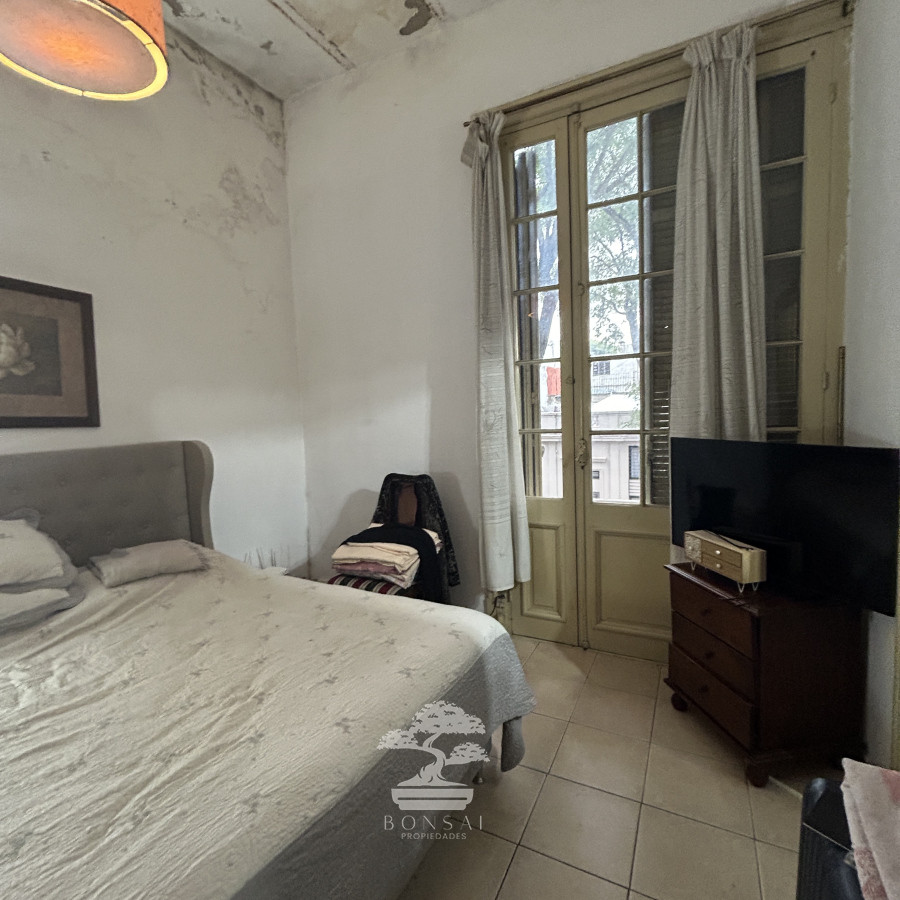 Casa ID.514 - Venta gran casa 6 Dormitorios a reciclar Cordon Montevideo lr