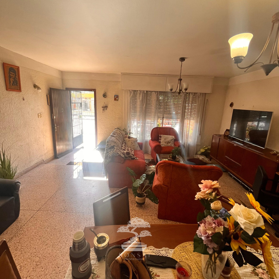 Casa ID.732 - Venta Casa 3 dormitorios Villa Española Montevideo C