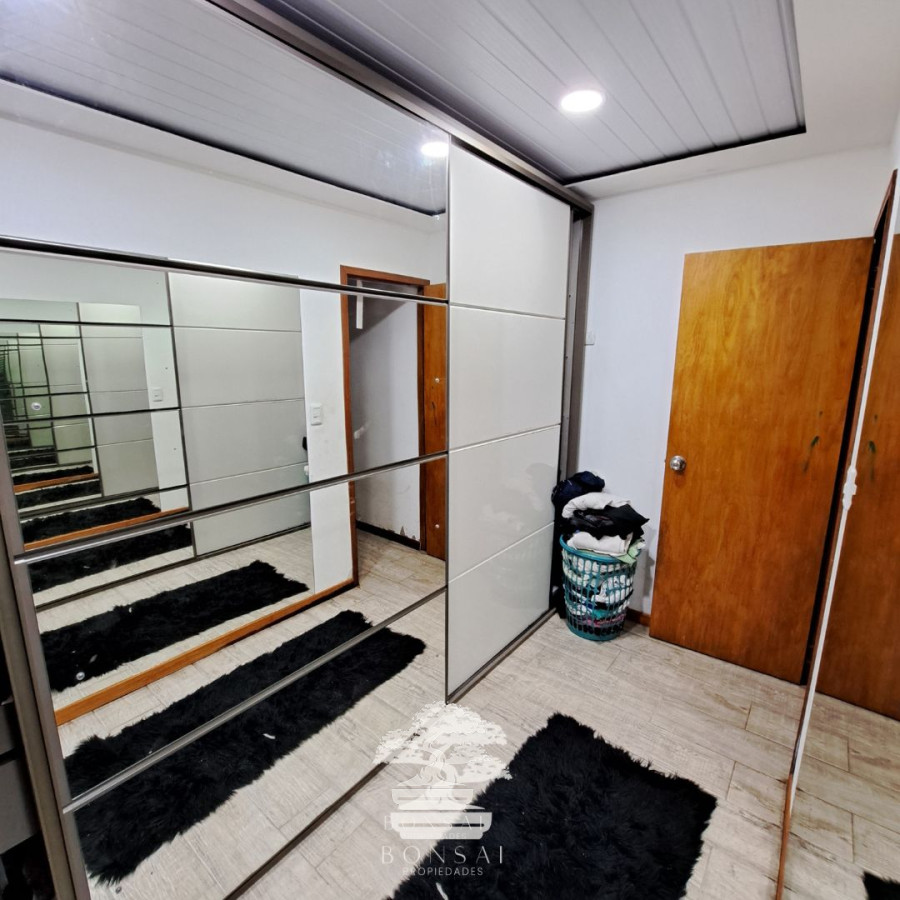Casa ID.217 - Venta Casa 3 Dormitorios + Casa 1 Dormitorio Jardines Del Hipódromo Montevideo B